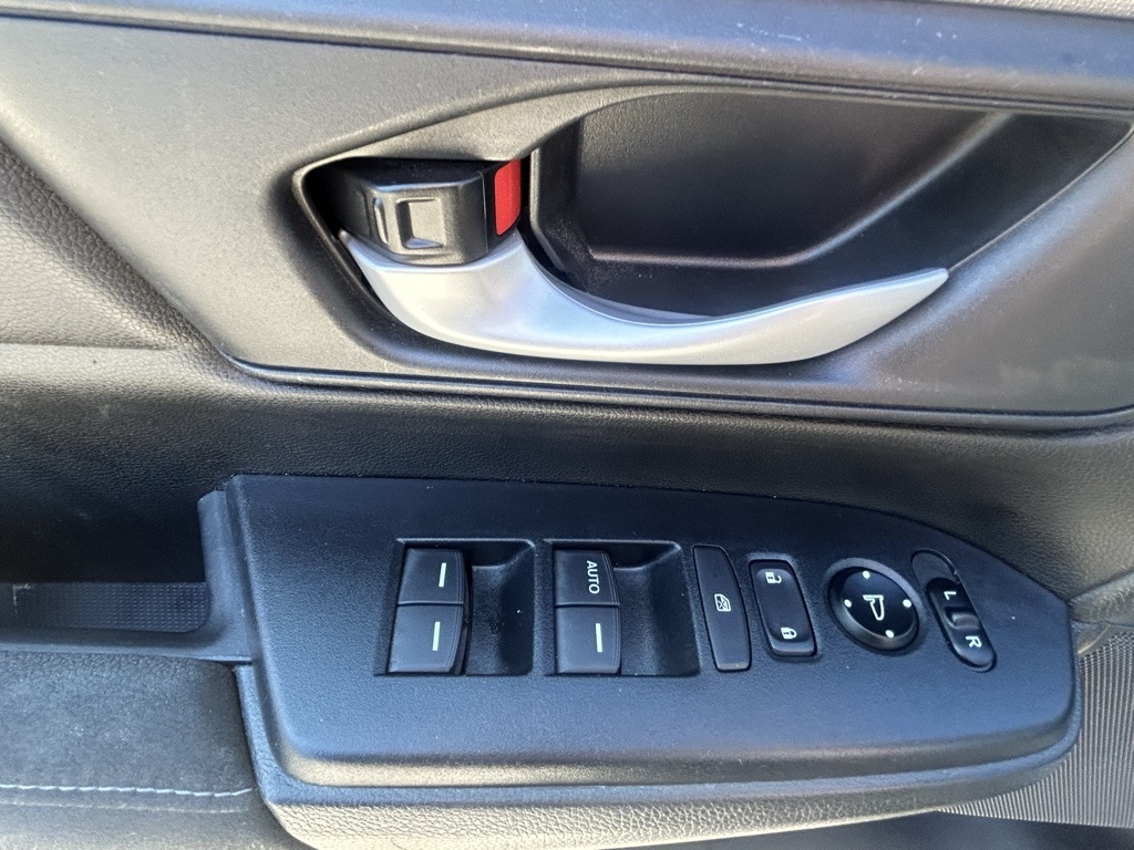 Honda CR-V LX 2WD 2017 Honda CR-V LX 2WD 2017