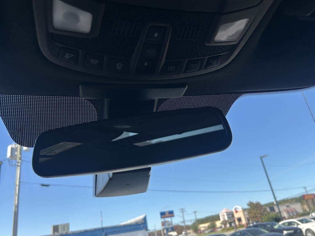 Ford F-150 Platinum SuperCrew 6.5-ft. Bed 4WD 2017 Ford F-150 Platinum SuperCrew 6.5-ft. Bed 4WD 2017