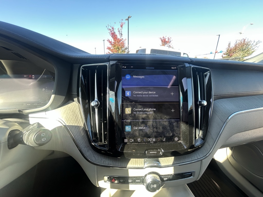 Volvo XC60 B6 Ultimate Dark AWD 2023 Volvo XC60 B6 Ultimate Dark AWD 2023