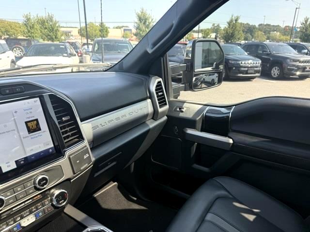 Ford F-250 SD Platinum Crew Cab 4WD 2022 Ford F-250 SD Platinum Crew Cab 4WD 2022