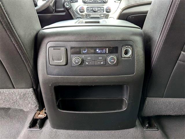 GMC Yukon XL SLT 4WD 2020 GMC Yukon XL SLT 4WD 2020