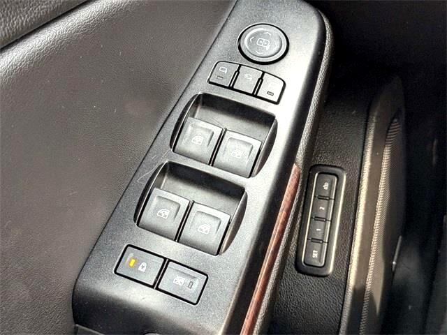 GMC Yukon XL SLT 4WD 2020 GMC Yukon XL SLT 4WD 2020