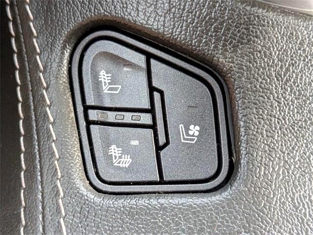 GMC Yukon XL SLT 4WD 2020 GMC Yukon XL SLT 4WD 2020