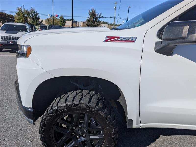 Chevrolet Silverado 1500 Limited LT Trail Boss Crew Cab 4WD 2022 Chevrolet Silverado 1500 Limited LT Trail Boss Crew Cab 4WD 2022