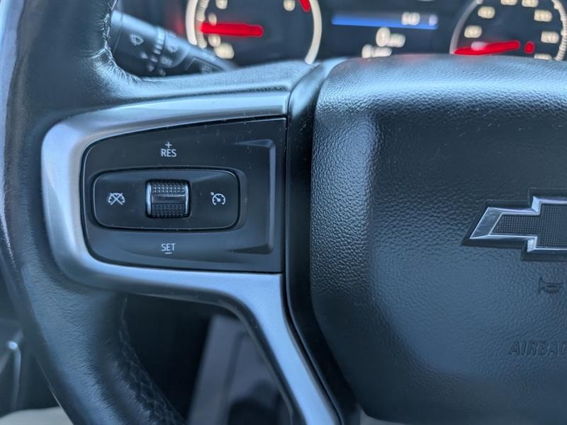 Chevrolet Silverado 1500 Limited LT Trail Boss Crew Cab 4WD 2022 Chevrolet Silverado 1500 Limited LT Trail Boss Crew Cab 4WD 2022