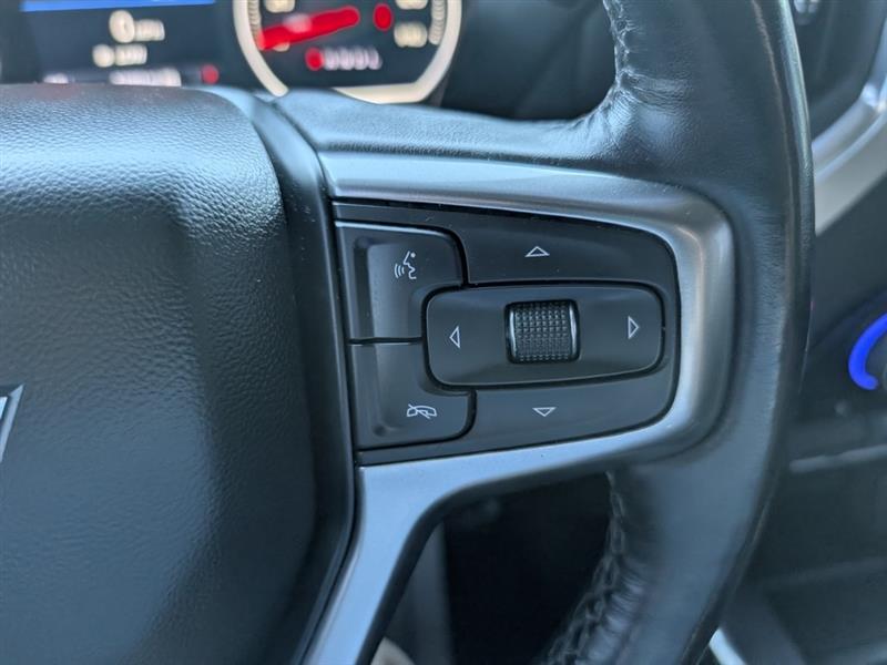 Chevrolet Silverado 1500 Limited LT Trail Boss Crew Cab 4WD 2022 Chevrolet Silverado 1500 Limited LT Trail Boss Crew Cab 4WD 2022