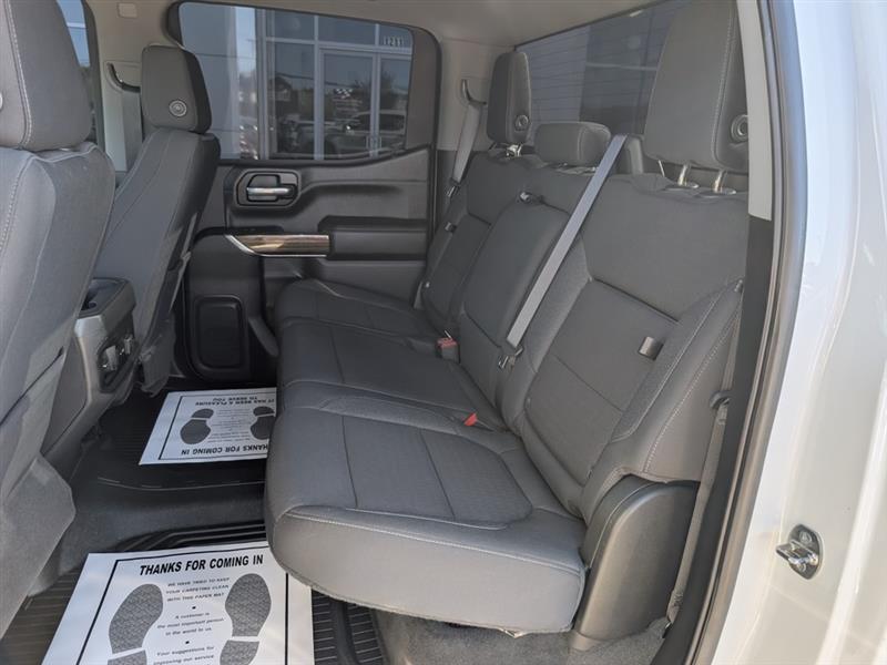 Chevrolet Silverado 1500 Limited LT Trail Boss Crew Cab 4WD 2022 Chevrolet Silverado 1500 Limited LT Trail Boss Crew Cab 4WD 2022