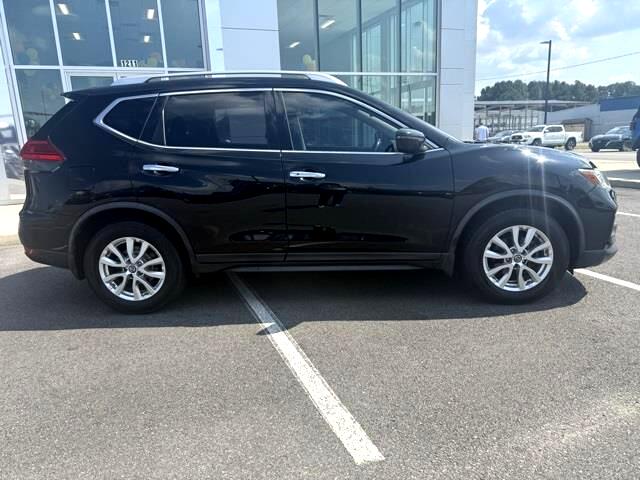 Nissan Rogue SV 2WD 2017 Nissan Rogue SV 2WD 2017