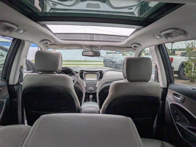 Hyundai Santa Fe Sport 2.4 AWD 2014 Hyundai Santa Fe Sport 2.4 AWD 2014