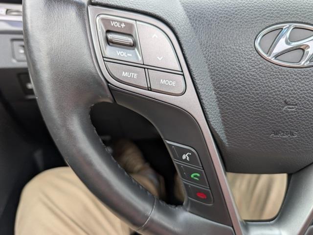 Hyundai Santa Fe Sport 2.4 AWD 2014 Hyundai Santa Fe Sport 2.4 AWD 2014