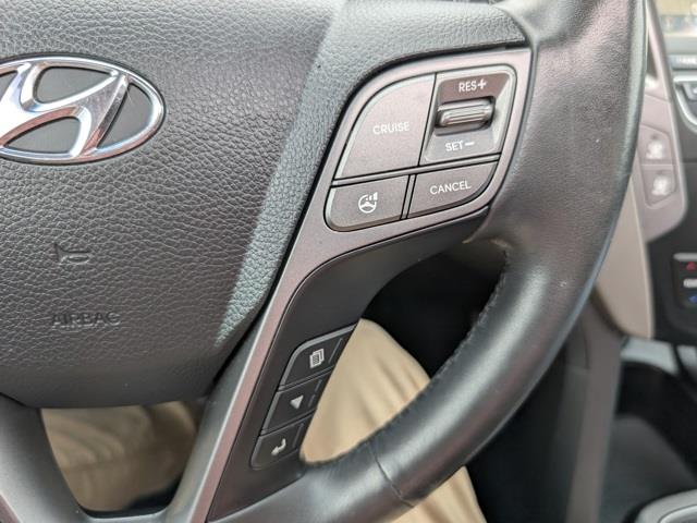 Hyundai Santa Fe Sport 2.4 AWD 2014 Hyundai Santa Fe Sport 2.4 AWD 2014