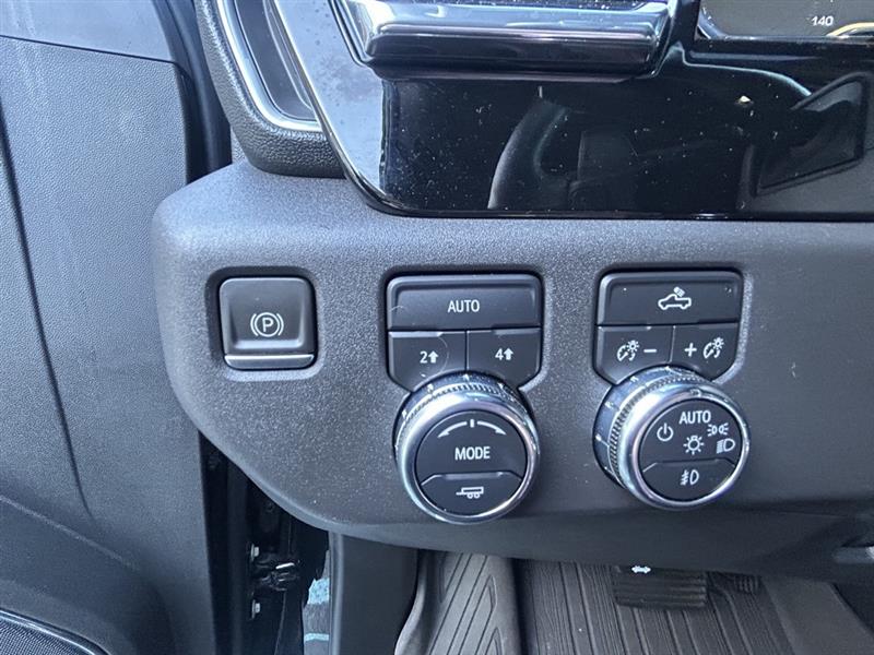 GMC Sierra 1500 Elevation Crew Cab 4WD 2023 GMC Sierra 1500 Elevation Crew Cab 4WD 2023