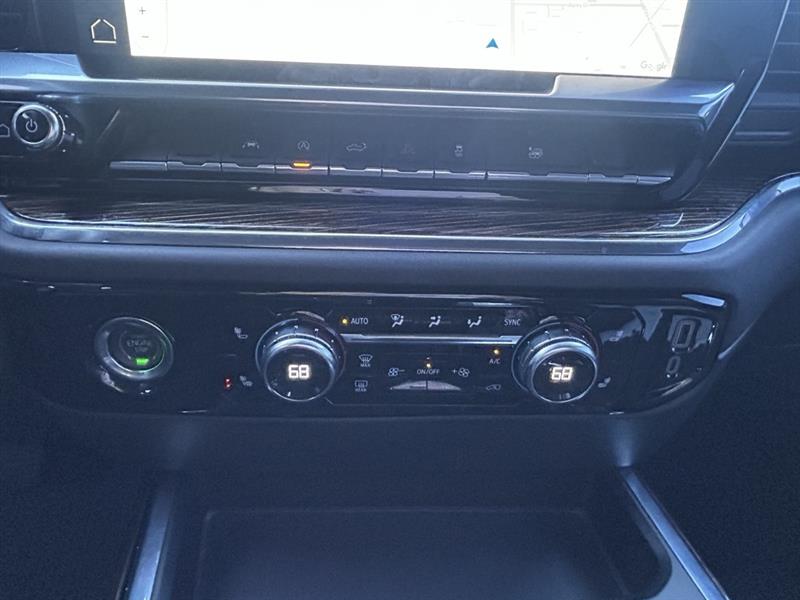 GMC Sierra 1500 Elevation Crew Cab 4WD 2023 GMC Sierra 1500 Elevation Crew Cab 4WD 2023