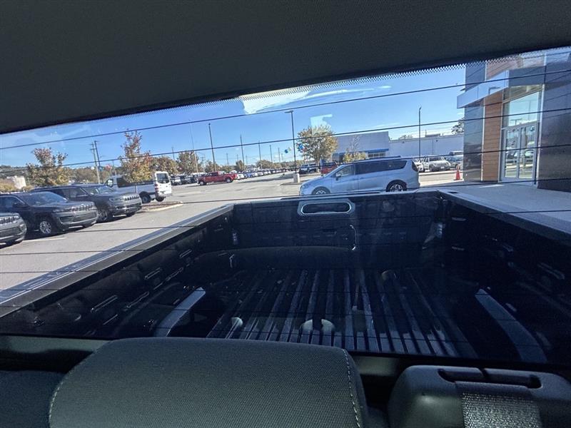 GMC Sierra 1500 Elevation Crew Cab 4WD 2023 GMC Sierra 1500 Elevation Crew Cab 4WD 2023