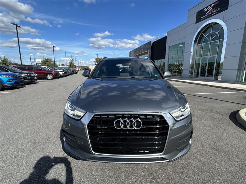 Audi Q3 2.0T quattro Premium Plus 2016 Audi Q3 2.0T quattro Premium Plus 2016