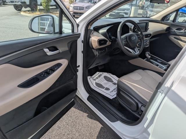 Hyundai Santa Fe SE 2.4 2020 Hyundai Santa Fe SE 2.4 2020