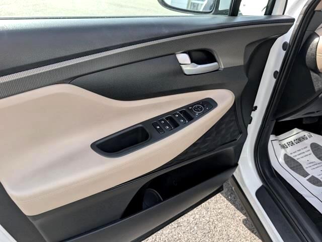 Hyundai Santa Fe SE 2.4 2020 Hyundai Santa Fe SE 2.4 2020