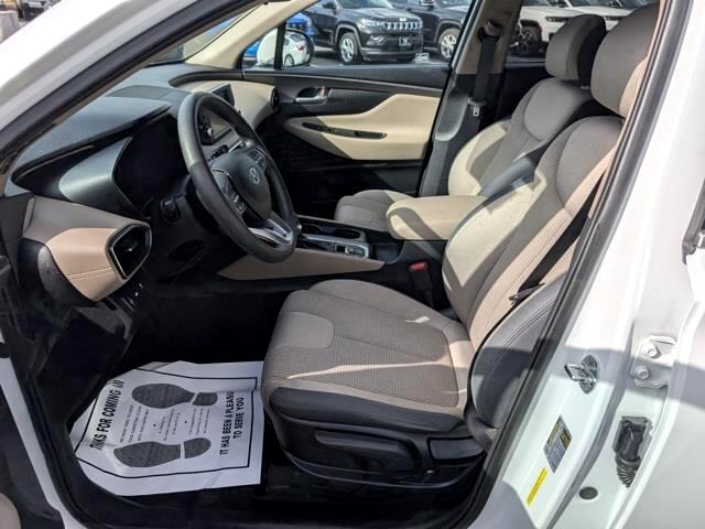 Hyundai Santa Fe SE 2.4 2020 Hyundai Santa Fe SE 2.4 2020