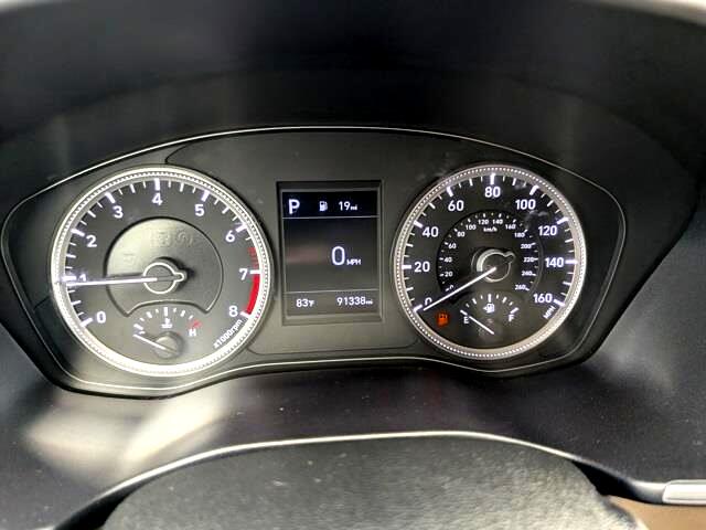 Hyundai Santa Fe SE 2.4 2020 Hyundai Santa Fe SE 2.4 2020