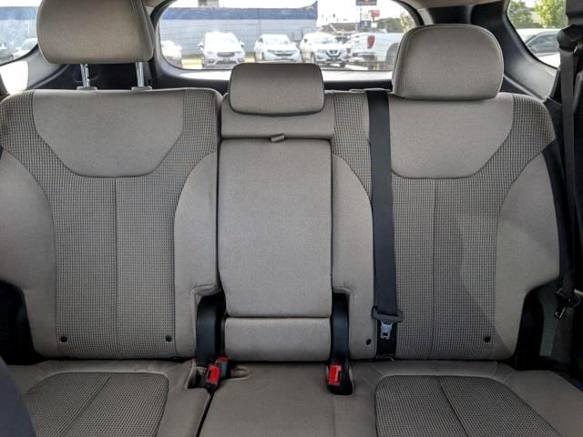 Hyundai Santa Fe SE 2.4 2020 Hyundai Santa Fe SE 2.4 2020