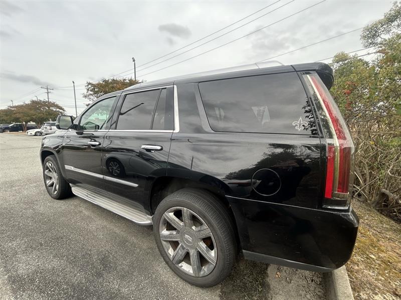Cadillac Escalade Luxury 4WD 2015 Cadillac Escalade Luxury 4WD 2015