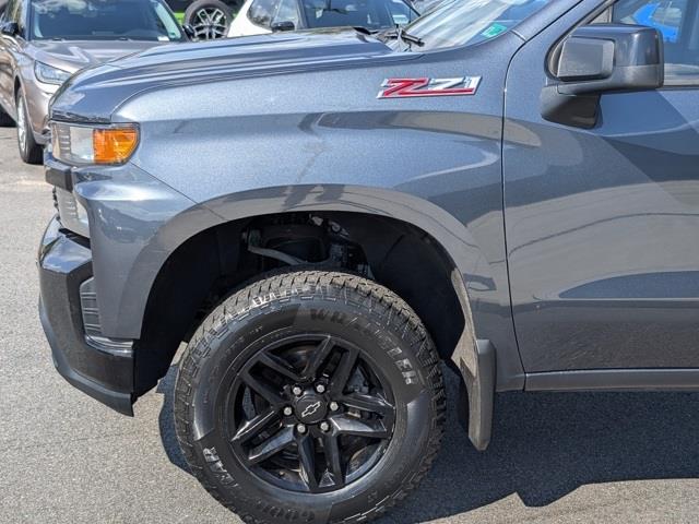 Chevrolet Silverado 1500 Custom Trail Boss Crew Cab Long Box 4WD 2020 Chevrolet Silverado 1500 Custom Trail Boss Crew Cab Long Box 4WD 2020