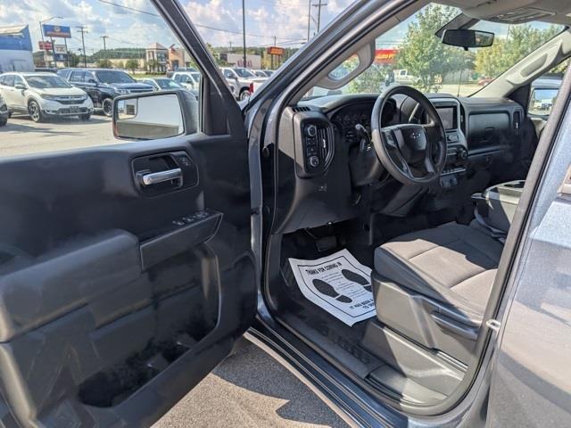 Chevrolet Silverado 1500 Custom Trail Boss Crew Cab Long Box 4WD 2020 Chevrolet Silverado 1500 Custom Trail Boss Crew Cab Long Box 4WD 2020