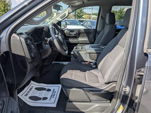 Chevrolet Silverado 1500 Custom Trail Boss Crew Cab Long Box 4WD 2020 Chevrolet Silverado 1500 Custom Trail Boss Crew Cab Long Box 4WD 2020