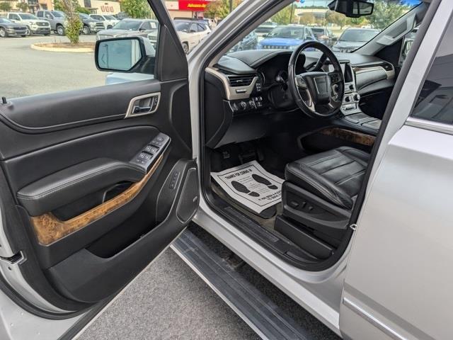 GMC Yukon Denali 4WD 2015 GMC Yukon Denali 4WD 2015