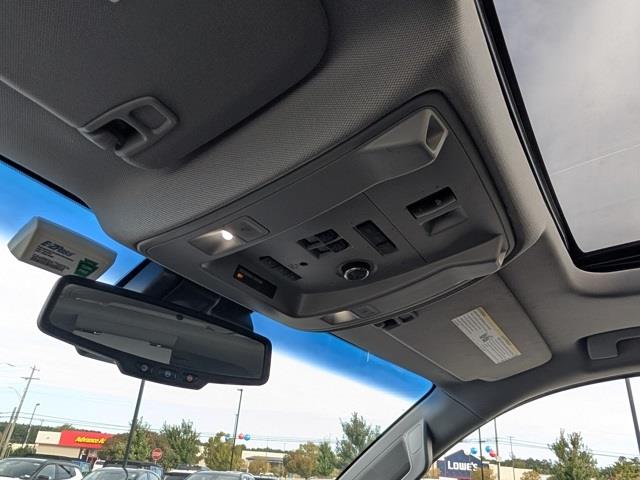 GMC Yukon Denali 4WD 2015 GMC Yukon Denali 4WD 2015