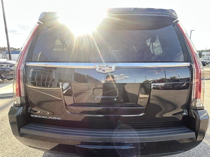 Cadillac Escalade ESV Platinum 4WD 2016 Cadillac Escalade ESV Platinum 4WD 2016