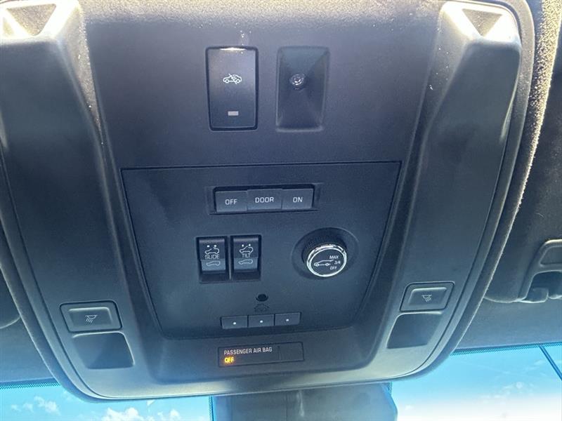 Cadillac Escalade ESV Platinum 4WD 2016 Cadillac Escalade ESV Platinum 4WD 2016