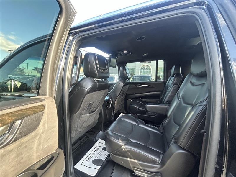 Cadillac Escalade ESV Platinum 4WD 2016 Cadillac Escalade ESV Platinum 4WD 2016