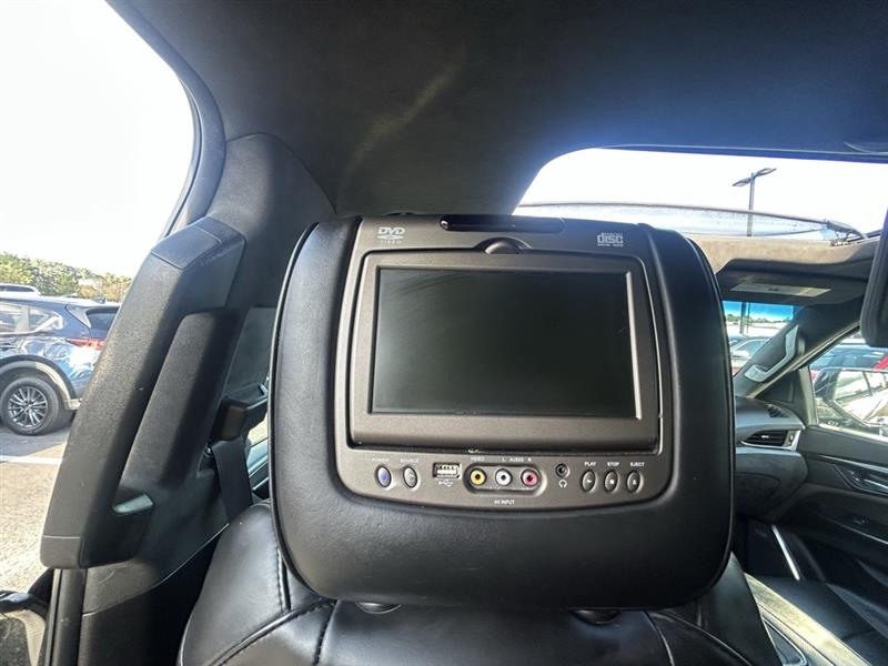 Cadillac Escalade ESV Platinum 4WD 2016 Cadillac Escalade ESV Platinum 4WD 2016