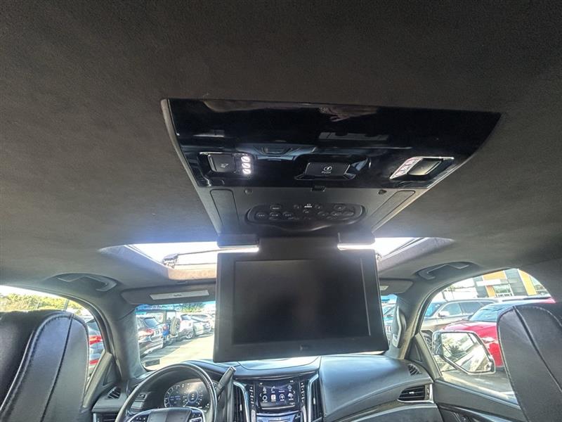 Cadillac Escalade ESV Platinum 4WD 2016 Cadillac Escalade ESV Platinum 4WD 2016