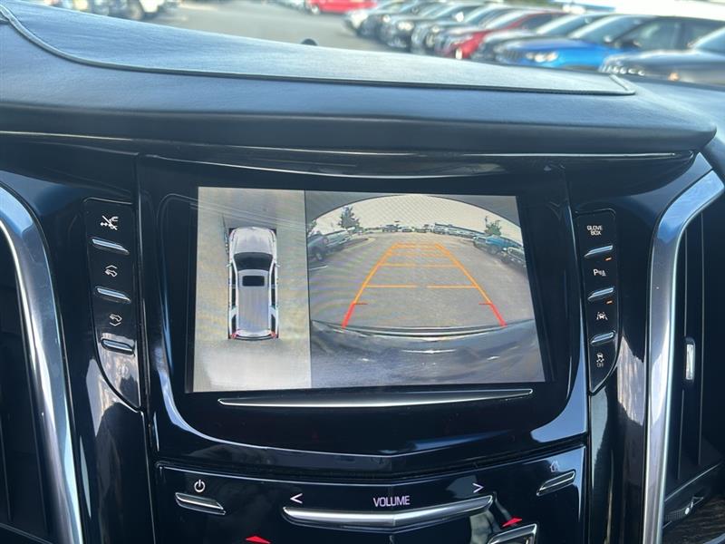 Cadillac Escalade ESV Platinum 4WD 2016 Cadillac Escalade ESV Platinum 4WD 2016