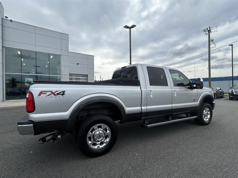Ford F-250 SD XLT Crew Cab Long Bed 4WD 2015 Ford F-250 SD XLT Crew Cab Long Bed 4WD 2015