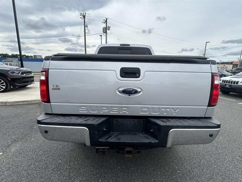 Ford F-250 SD XLT Crew Cab Long Bed 4WD 2015 Ford F-250 SD XLT Crew Cab Long Bed 4WD 2015