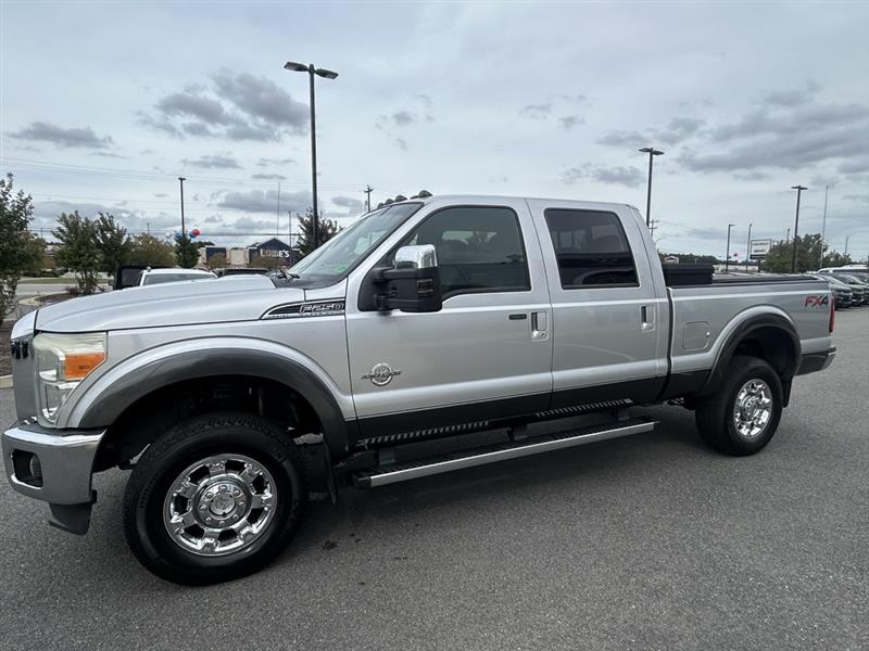 Ford F-250 SD XLT Crew Cab Long Bed 4WD 2015 Ford F-250 SD XLT Crew Cab Long Bed 4WD 2015