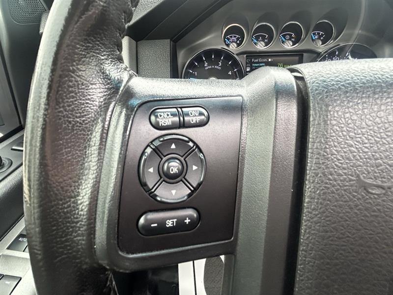 Ford F-250 SD XLT Crew Cab Long Bed 4WD 2015 Ford F-250 SD XLT Crew Cab Long Bed 4WD 2015