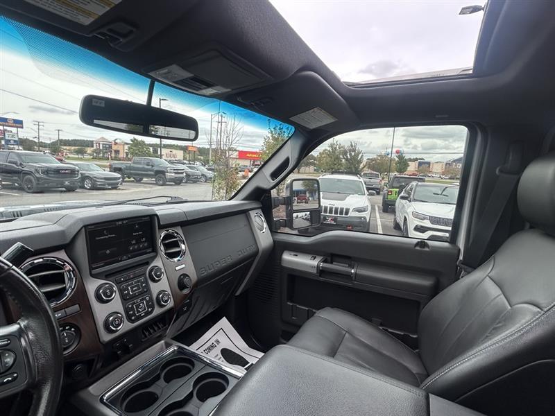 Ford F-250 SD XLT Crew Cab Long Bed 4WD 2015 Ford F-250 SD XLT Crew Cab Long Bed 4WD 2015