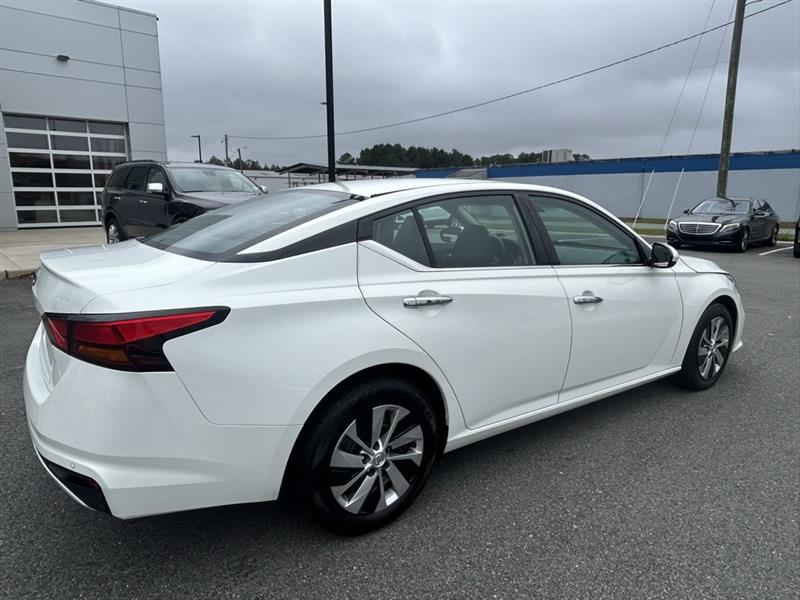 Nissan Altima 2.5 S 2021 Nissan Altima 2.5 S 2021