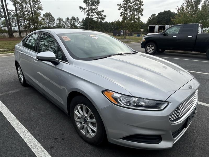 2016 Ford Fusion S