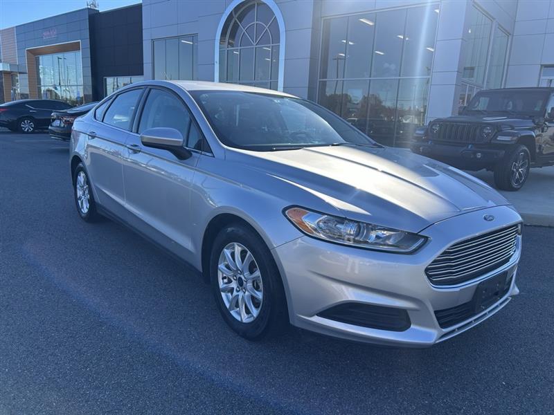 Ford Fusion S 2016 Ford Fusion S 2016