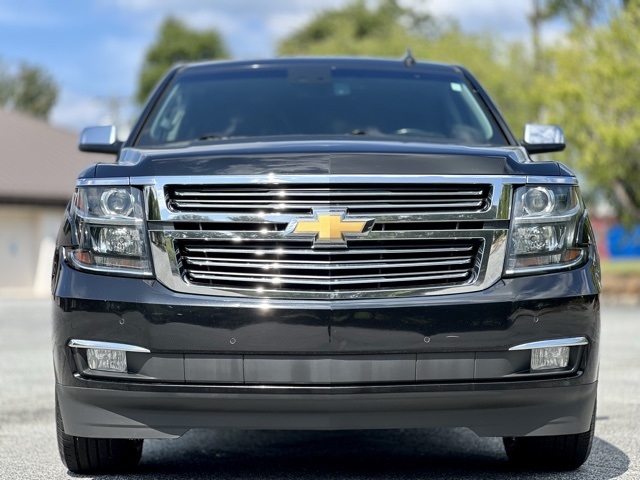 2019 Chevrolet Tahoe Premier photo 2