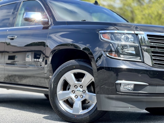 2019 Chevrolet Tahoe Premier photo 4