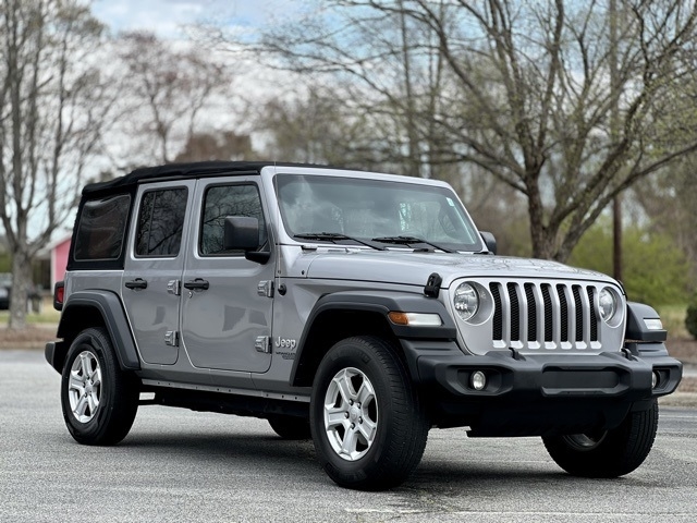 2018 Jeep Wrangler Unlimited Sport S photo 3