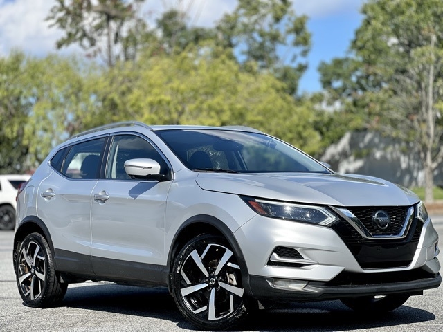 2020 Nissan Rogue Sport SL photo 2