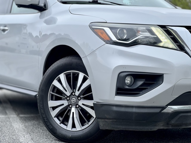 2018 Nissan Pathfinder 4x4 SL photo 4
