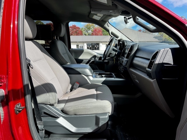 Ford Super Duty F-250 SRW King Ranch 4WD Crew Cab 8' Box 2022